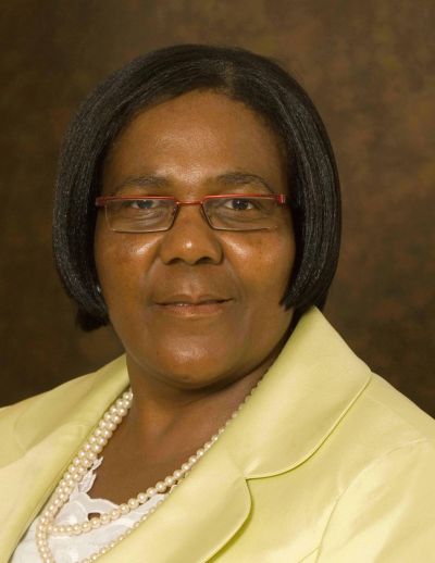  Dipuo Peters