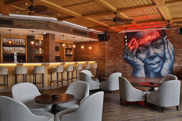 Hilton_Sal_bar