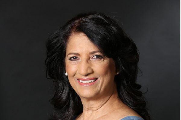 Julieka_Bayat