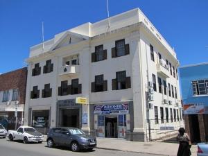Two prime Eastern Cape properties to fall under the hammer