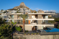 Bantry Bay for sale R75m with Lion's Head