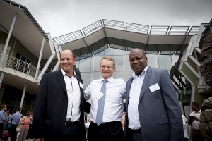 Outside Cradlestone mall